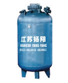 搪玻璃闭式贮罐1